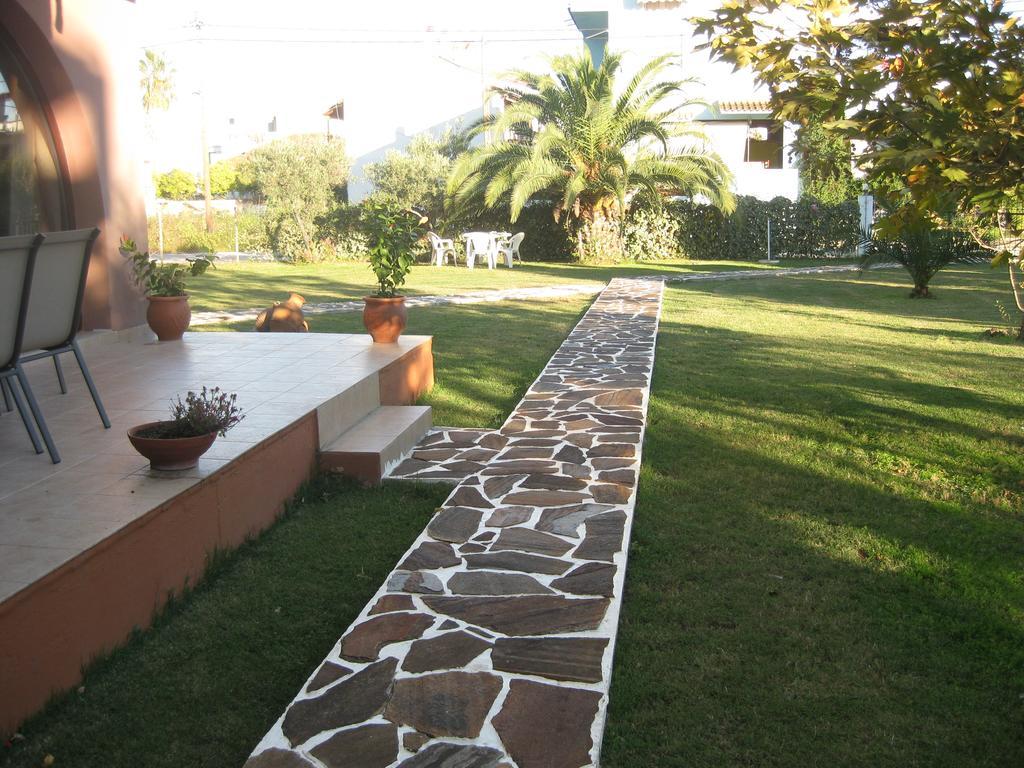 Nautica Bay Apartments Keramotí Esterno foto